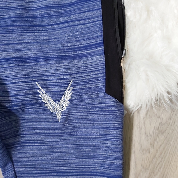 Maverick by Logan Paul blue Joggers - Picture 5 of 10